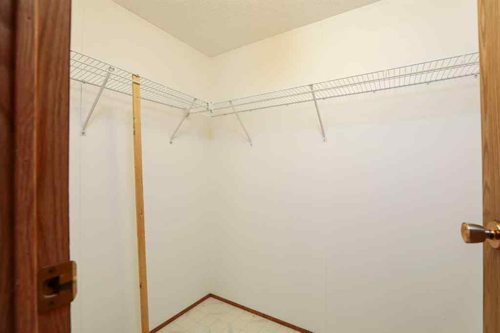 MLS® A2244912 - 3019 31 Street S in Parkbridge Estates Lethbridge, Mobile