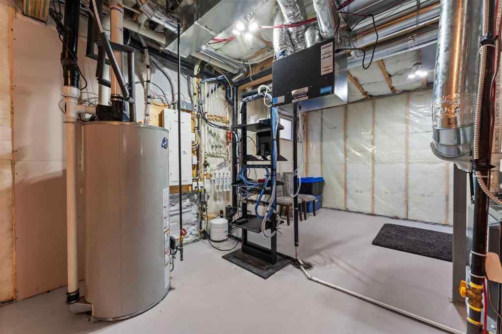MLS® A2244918 - 804 Shawnee Terrace SW in Shawnee Slopes Calgary, Residential