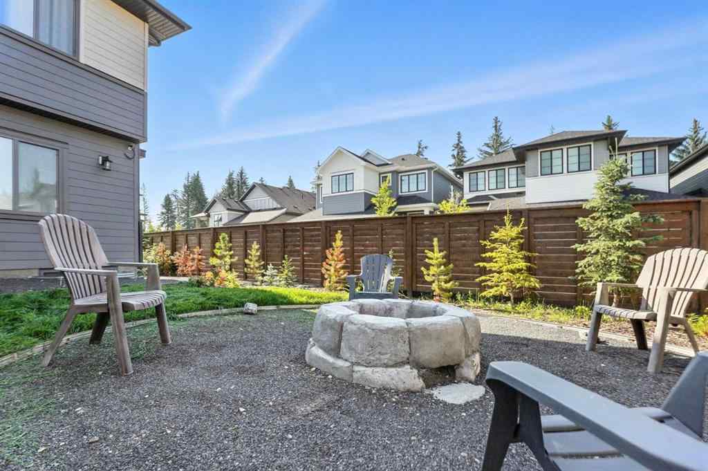 MLS® A2244918 - 804 Shawnee Terrace SW in Shawnee Slopes Calgary, Residential