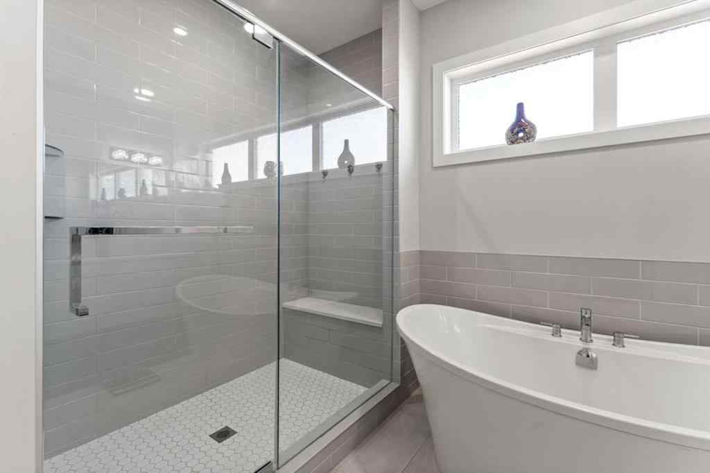 MLS® A2244918 - 804 Shawnee Terrace SW in Shawnee Slopes Calgary, Residential
