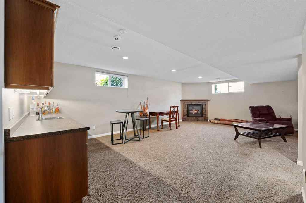 MLS® A2244923 - 3304 66 Avenue  in Parkview Estates Lloydminster, Residential