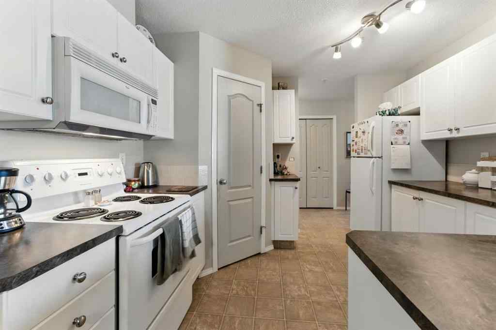MLS® A2244928 - Unit #305 3730 50 Avenue  in South Hill Red Deer, Residential