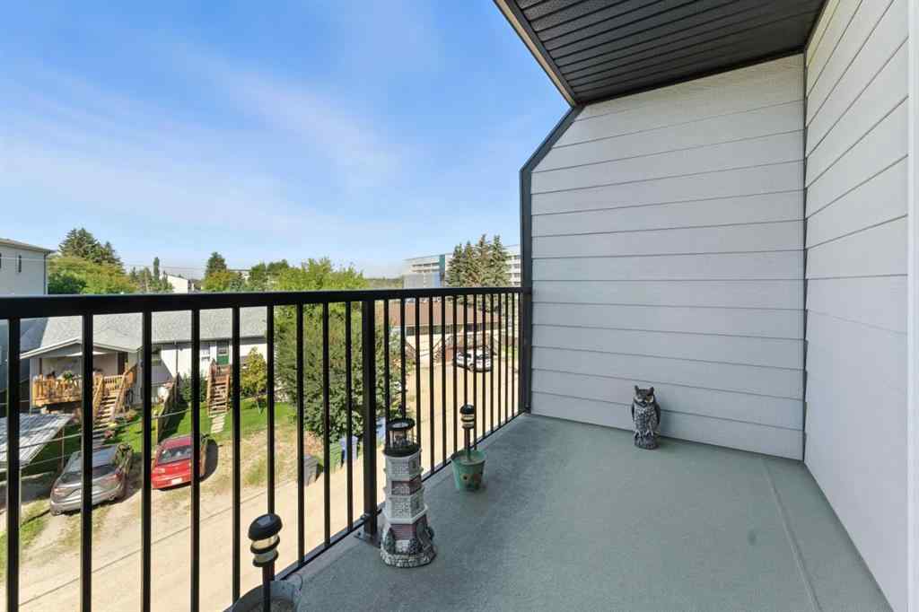 MLS® A2244928 - Unit #305 3730 50 Avenue  in South Hill Red Deer, Residential