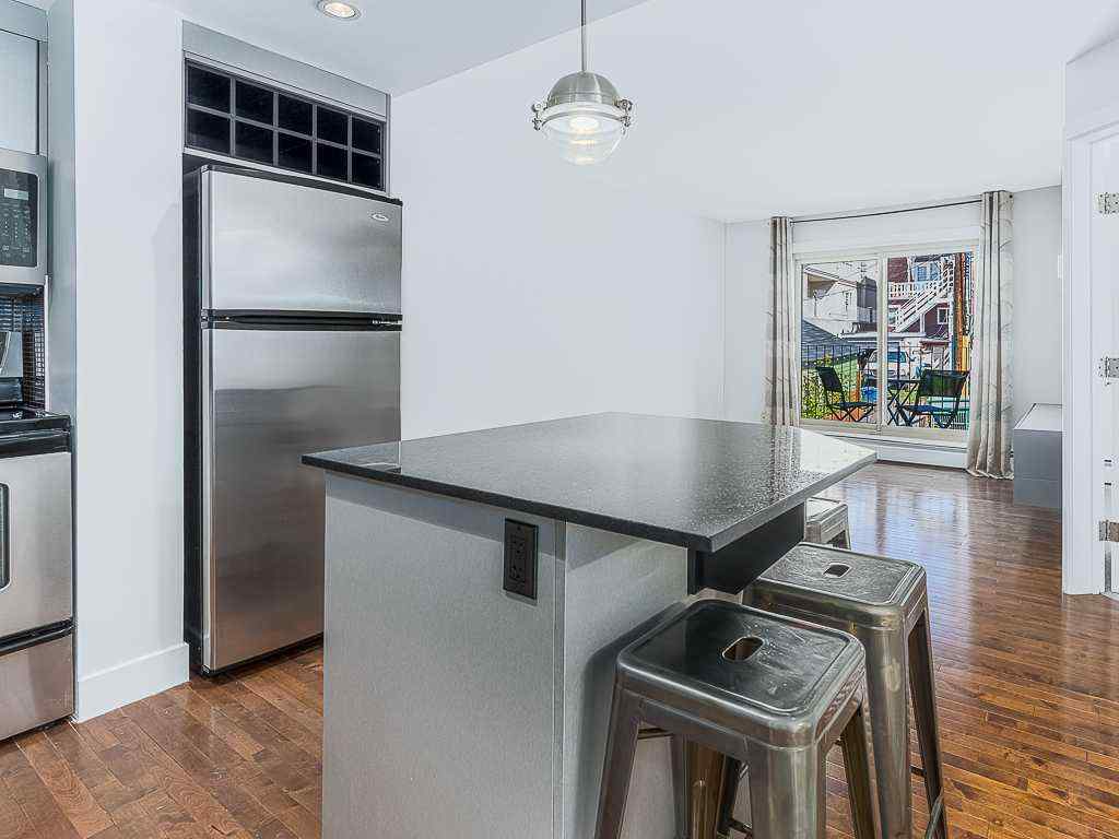 MLS® A2244929 - Unit #303 410 1 Avenue NE in Crescent Heights Calgary, Residential