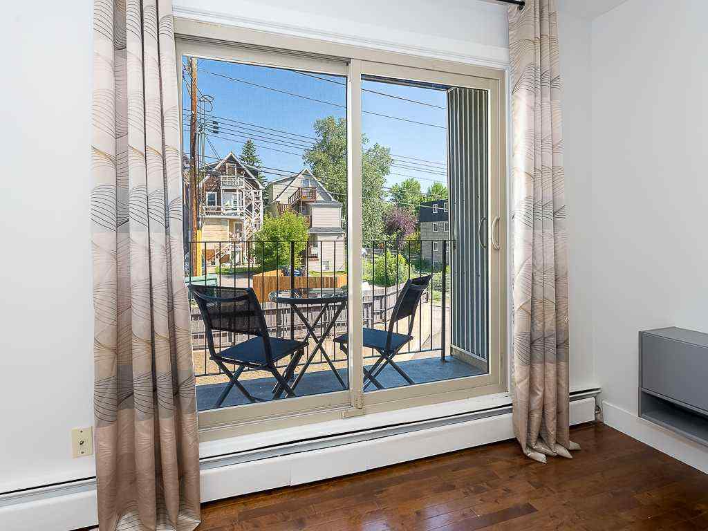 MLS® A2244929 - Unit #303 410 1 Avenue NE in Crescent Heights Calgary, Residential
