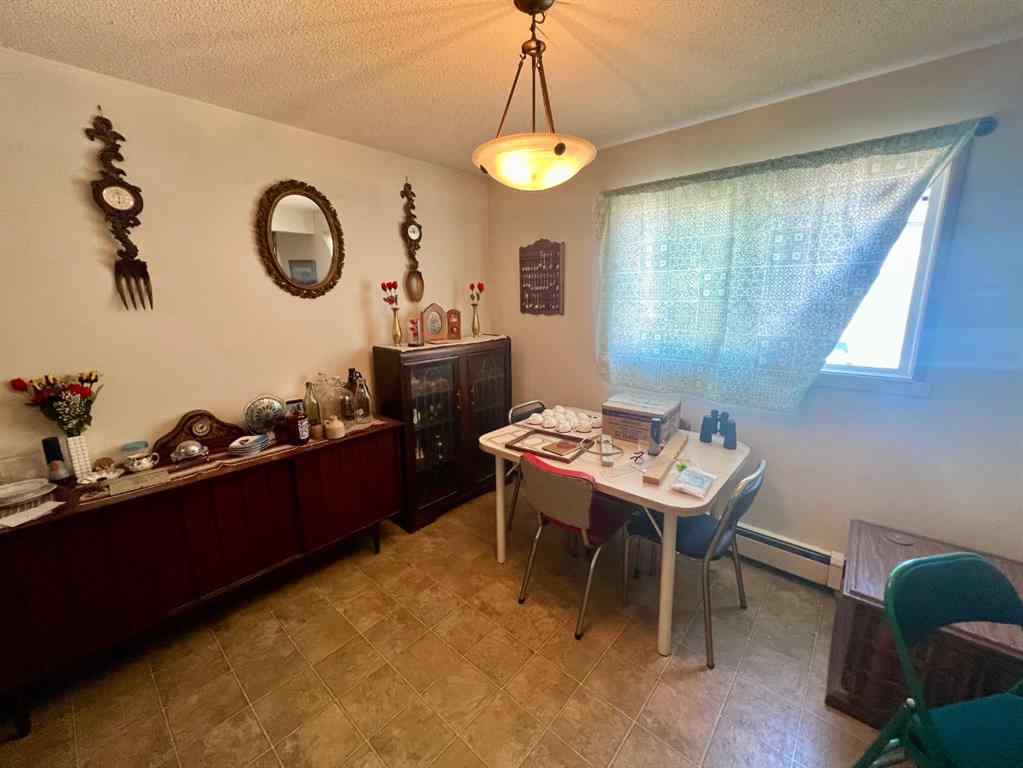 MLS® A2244931 - Unit #204 5502 58A Street  in Riverside Meadows Red Deer, Residential