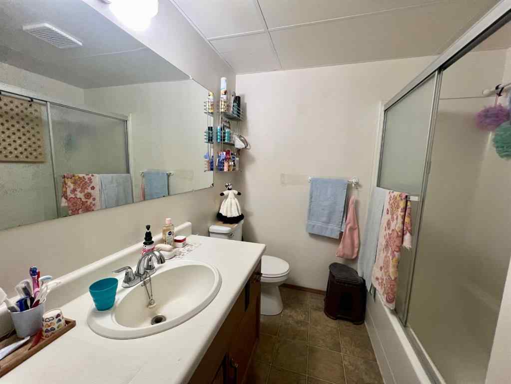 MLS® A2244931 - Unit #204 5502 58A Street  in Riverside Meadows Red Deer, Residential