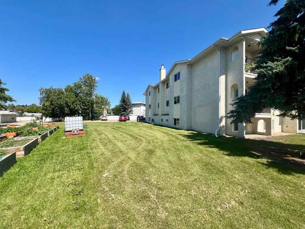 MLS® A2244931 - Unit #204 5502 58A Street  in Riverside Meadows Red Deer, Residential