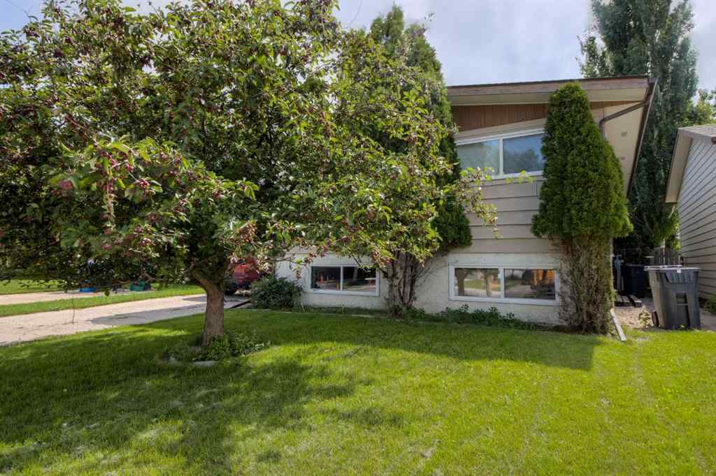 MLS® A2244934 - 7 Cayuga Place W in Indian Battle Heights Lethbridge, Residential