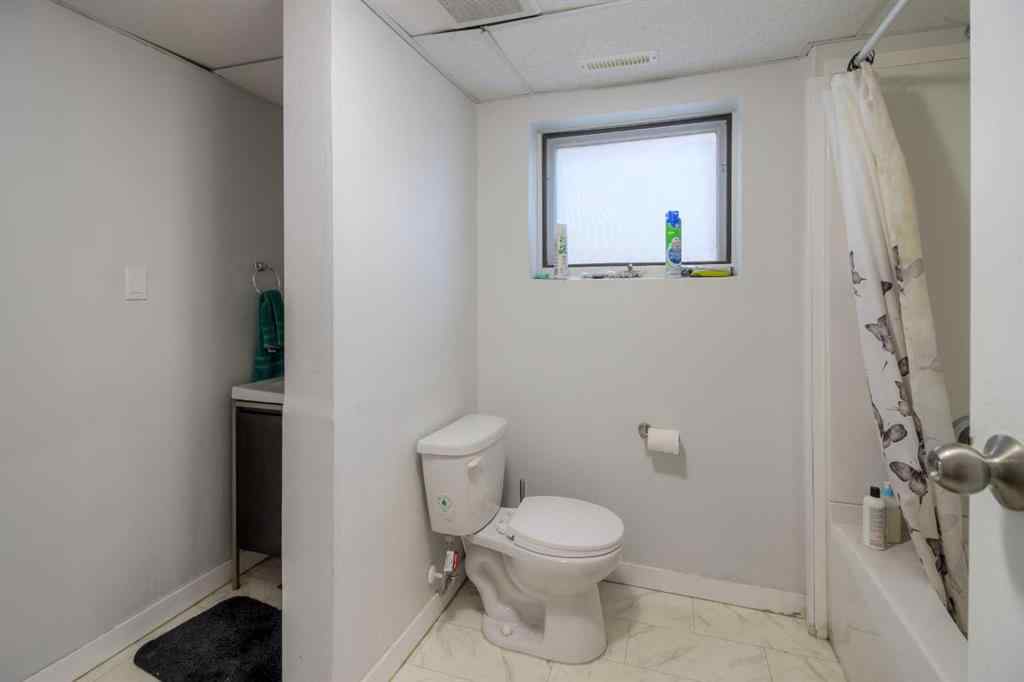 MLS® A2244934 - 7 Cayuga Place W in Indian Battle Heights Lethbridge, Residential