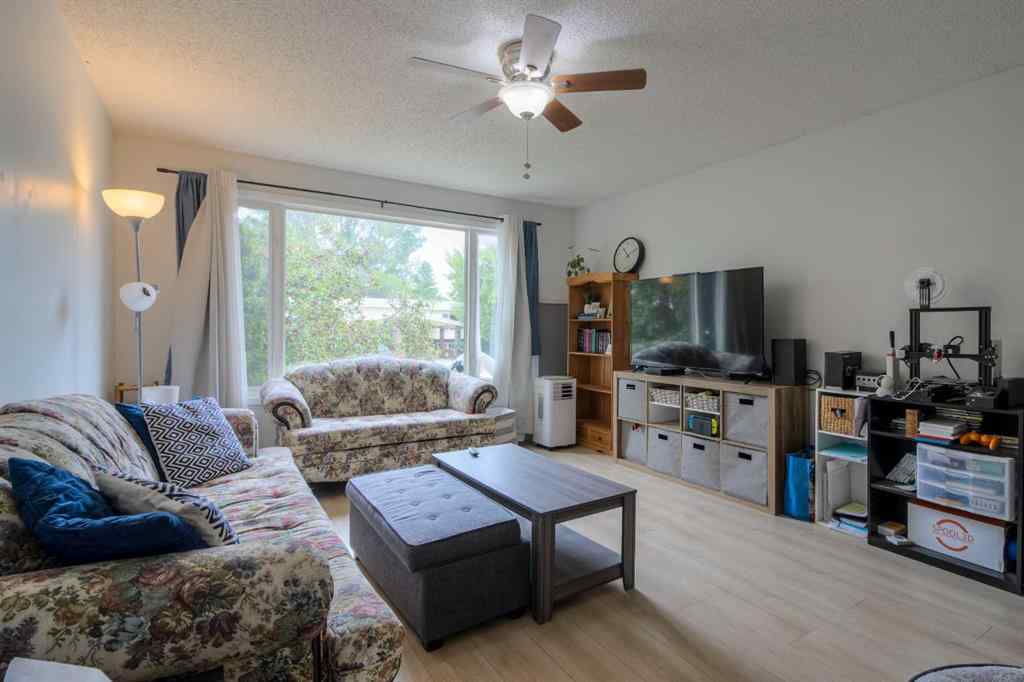 MLS® A2244934 - 7 Cayuga Place W in Indian Battle Heights Lethbridge, Residential