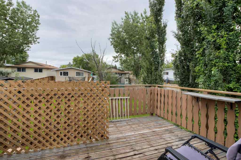 MLS® A2244934 - 7 Cayuga Place W in Indian Battle Heights Lethbridge, Residential