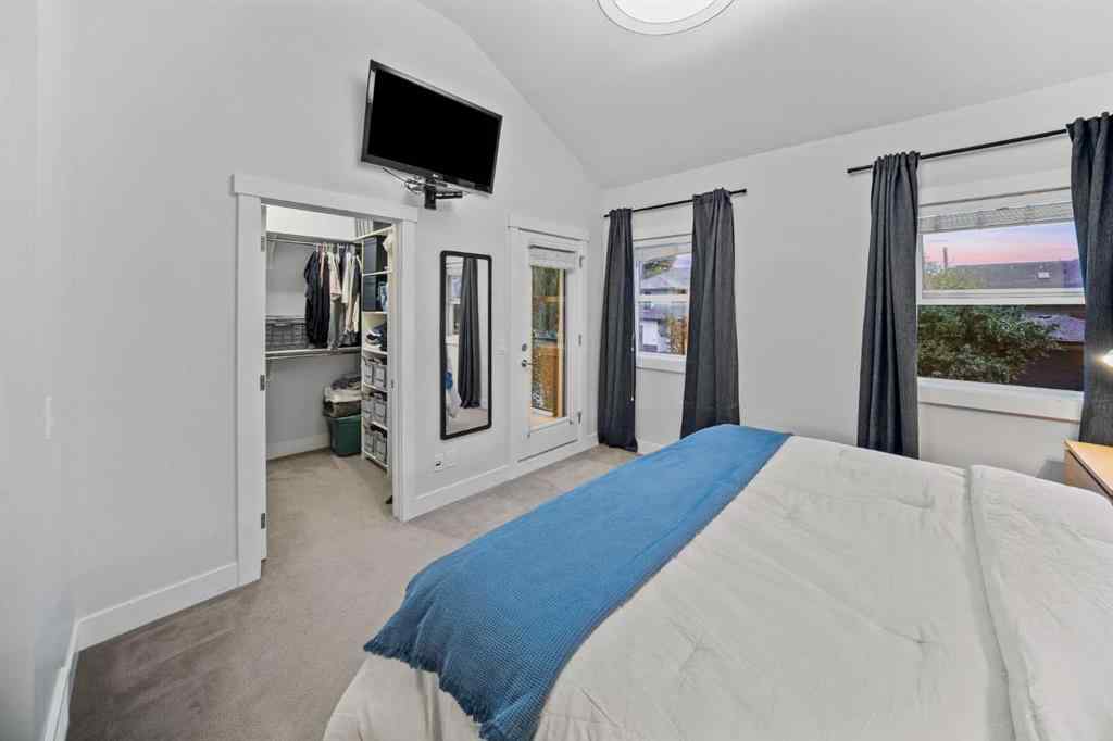 MLS® A2244935 - 2412 5 Street NW in Mount Pleasant Calgary, Residential