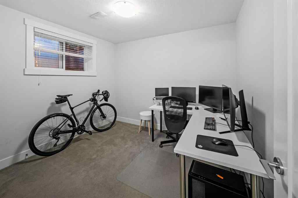 MLS® A2244935 - 2412 5 Street NW in Mount Pleasant Calgary, Residential