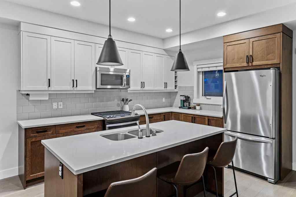 MLS® A2244935 - 2412 5 Street NW in Mount Pleasant Calgary, Residential