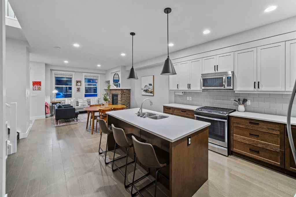MLS® A2244935 - 2412 5 Street NW in Mount Pleasant Calgary, Residential