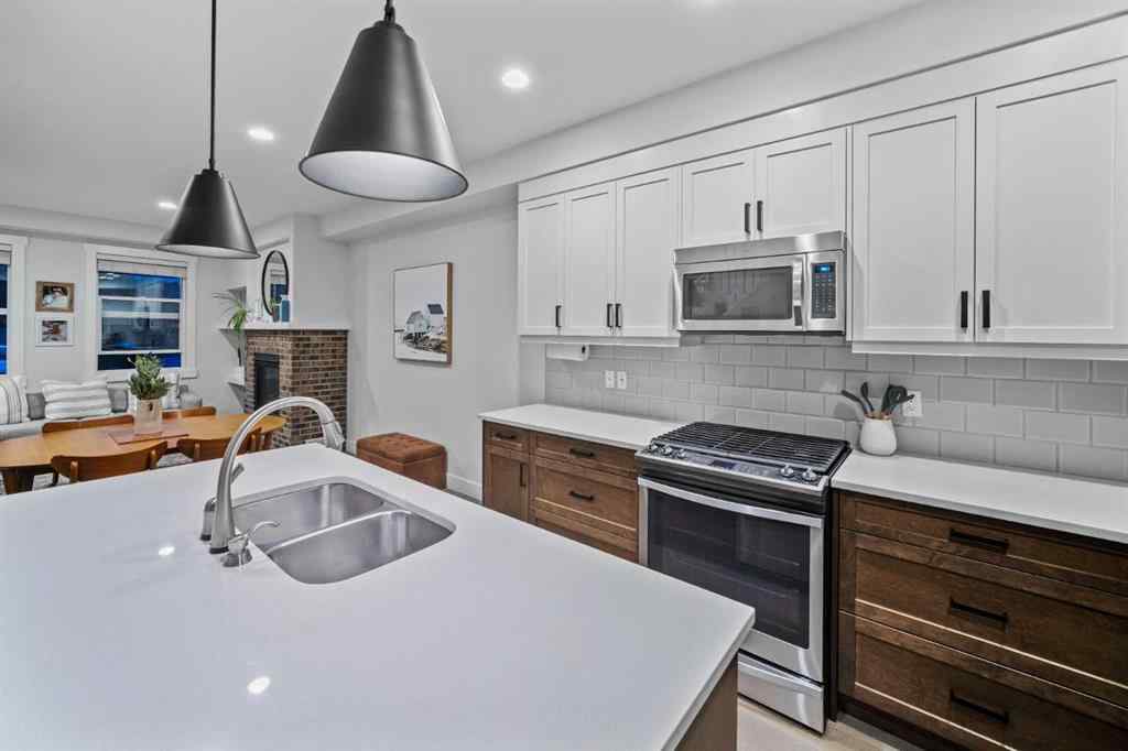 MLS® A2244935 - 2412 5 Street NW in Mount Pleasant Calgary, Residential