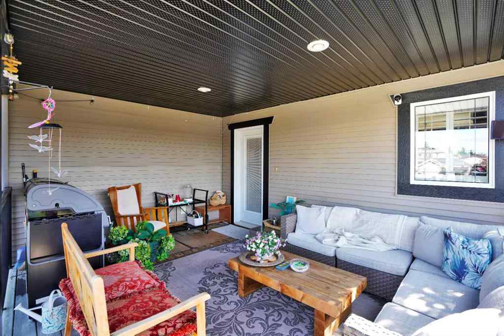 MLS® A2244940 - 7 Woodrow Close  in Westlake Red Deer, Residential