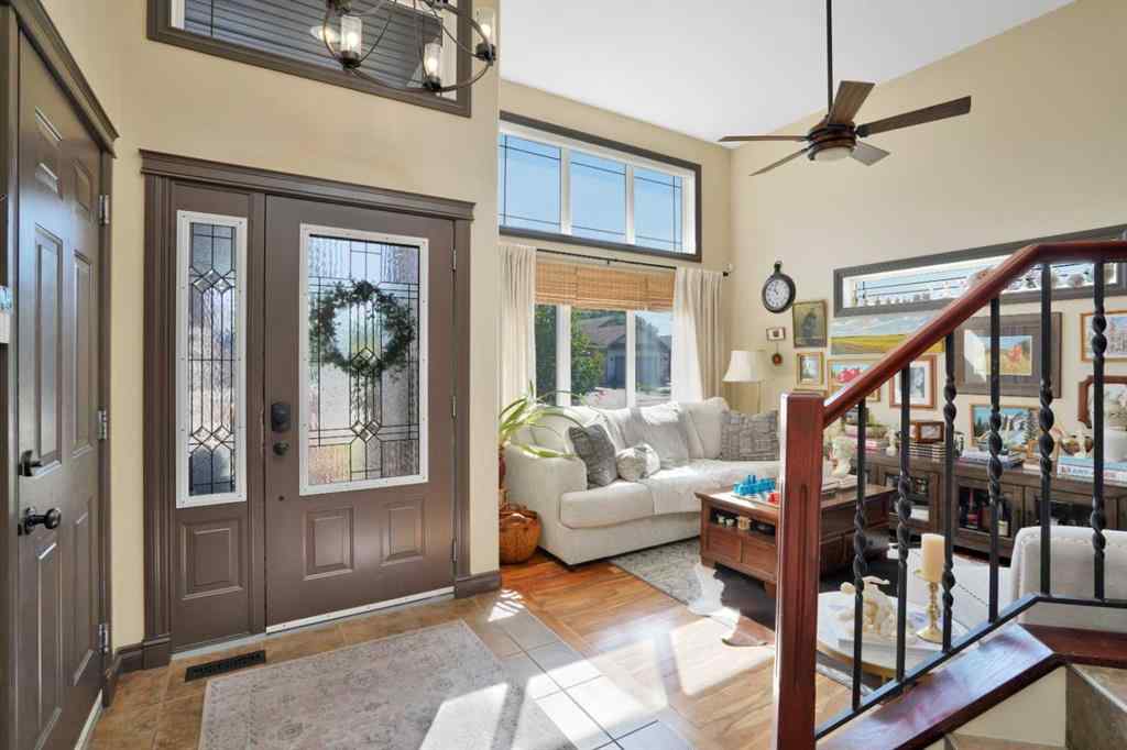 MLS® A2244940 - 7 Woodrow Close  in Westlake Red Deer, Residential