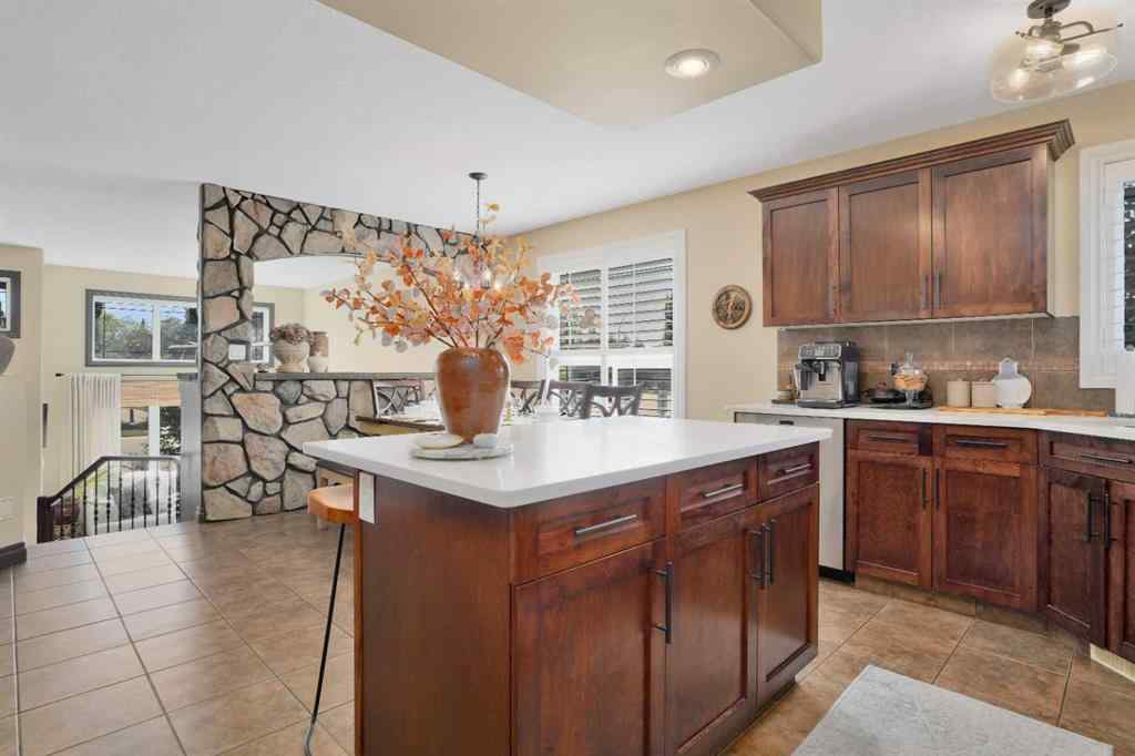 MLS® A2244940 - 7 Woodrow Close  in Westlake Red Deer, Residential