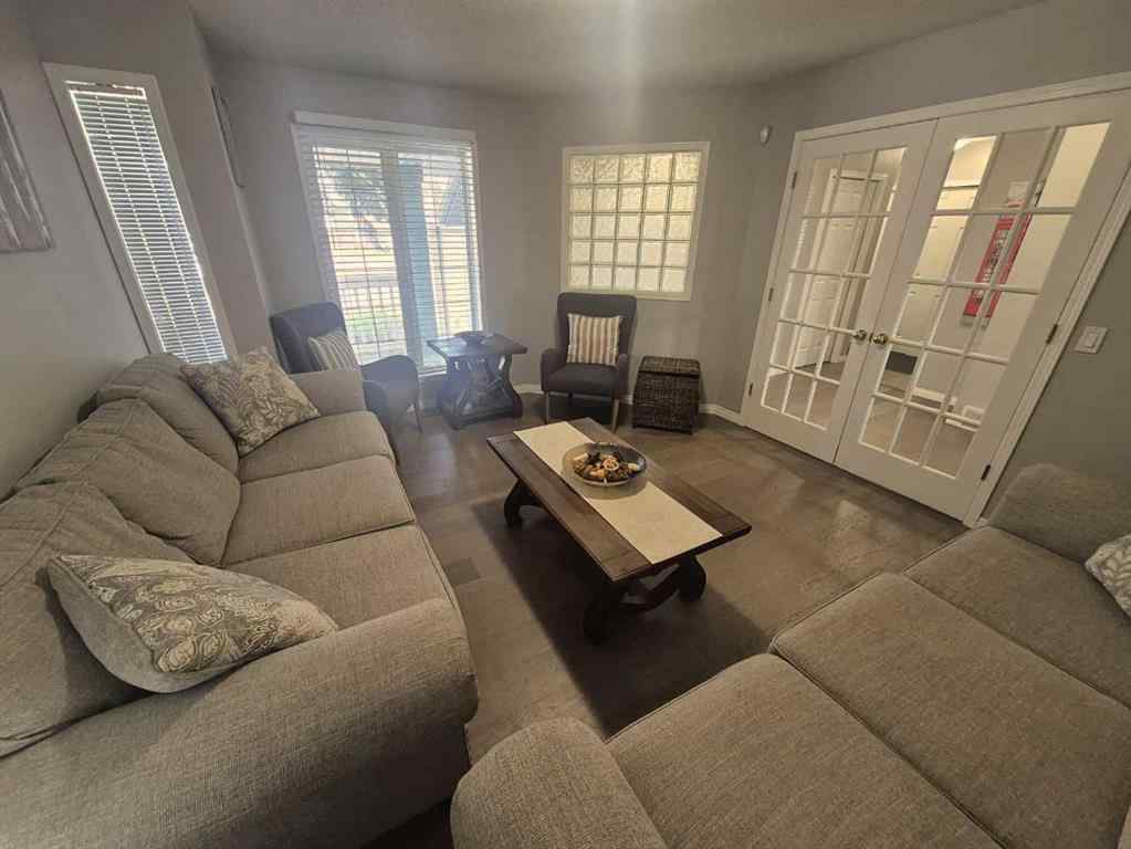 MLS® A2244942 - 422 BridleCreek Green SW in Bridlewood Calgary, Residential