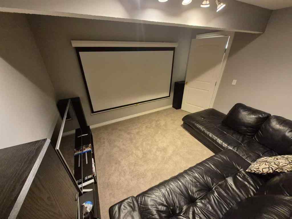 MLS® A2244942 - 422 BridleCreek Green SW in Bridlewood Calgary, Residential