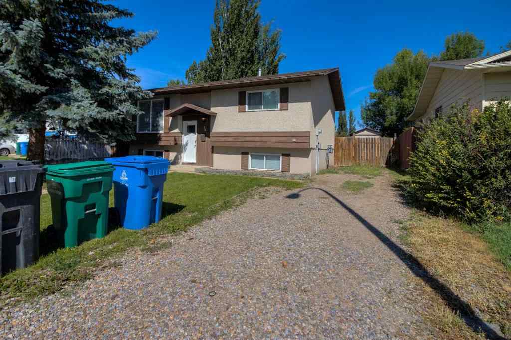 MLS® A2244948 - 78 Purdue Court W in Varsity Village Lethbridge, Residential