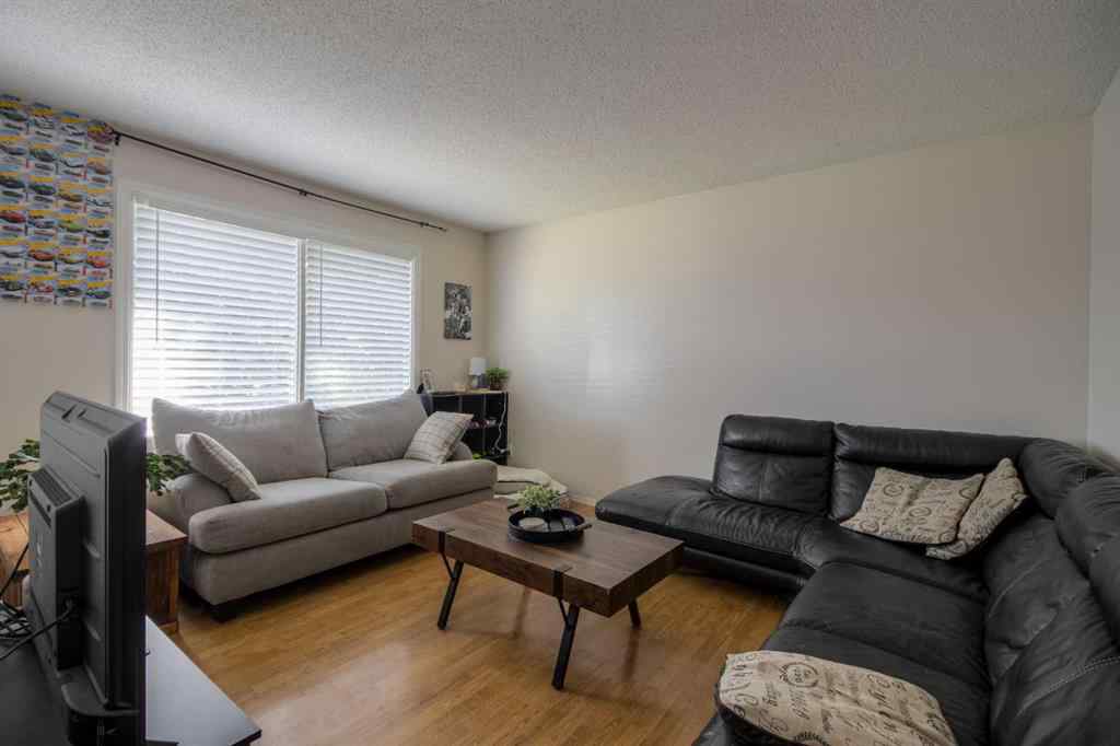 MLS® A2244948 - 78 Purdue Court W in Varsity Village Lethbridge, Residential
