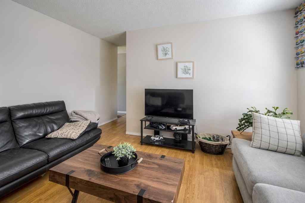 MLS® A2244948 - 78 Purdue Court W in Varsity Village Lethbridge, Residential