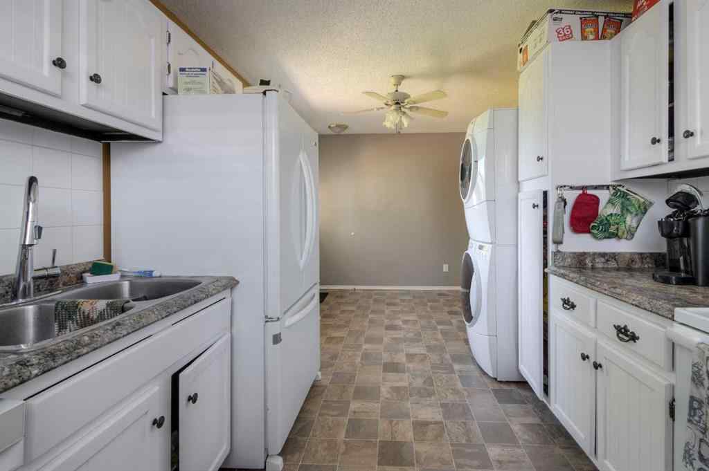 MLS® A2244948 - 78 Purdue Court W in Varsity Village Lethbridge, Residential