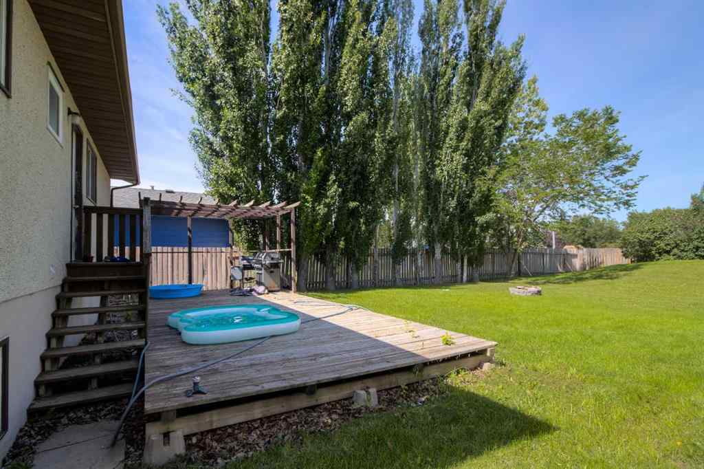 MLS® A2244948 - 78 Purdue Court W in Varsity Village Lethbridge, Residential