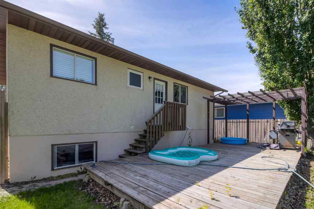 MLS® A2244948 - 78 Purdue Court W in Varsity Village Lethbridge, Residential
