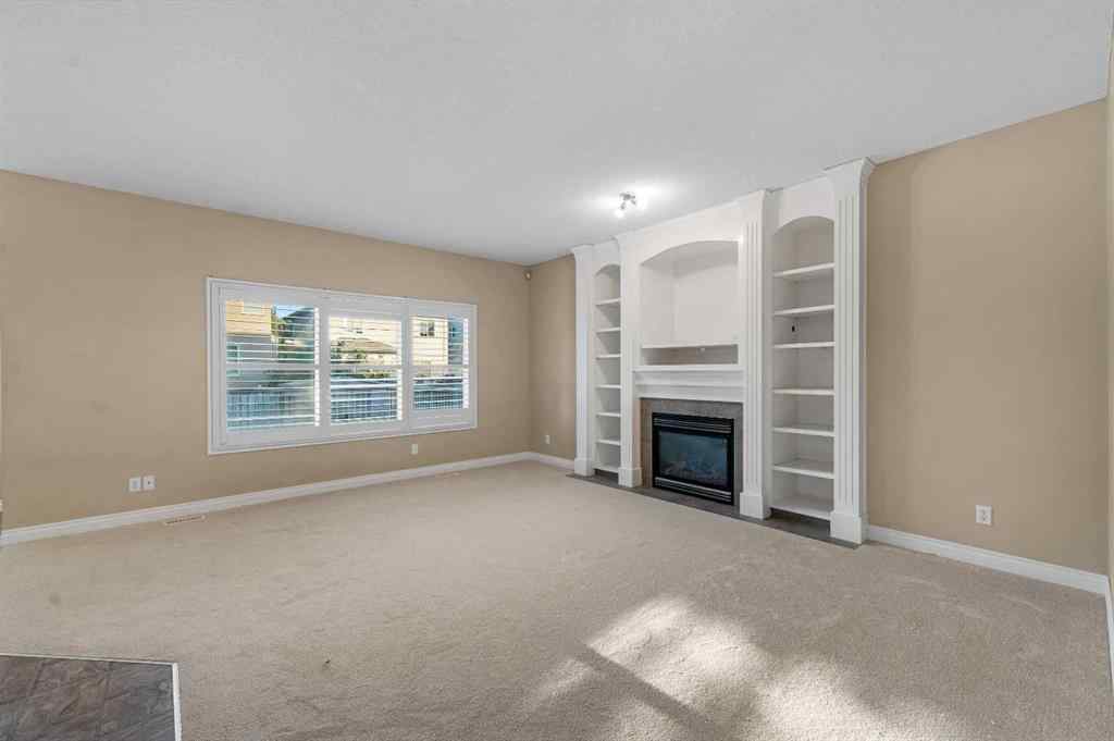 MLS® A2244957 - 6 Kingsland Way SE in Kings Heights Airdrie, Residential