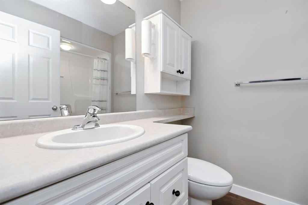 MLS® A2244963 - Unit #401 4319 49 Street  in Eastgate Innisfail, Residential