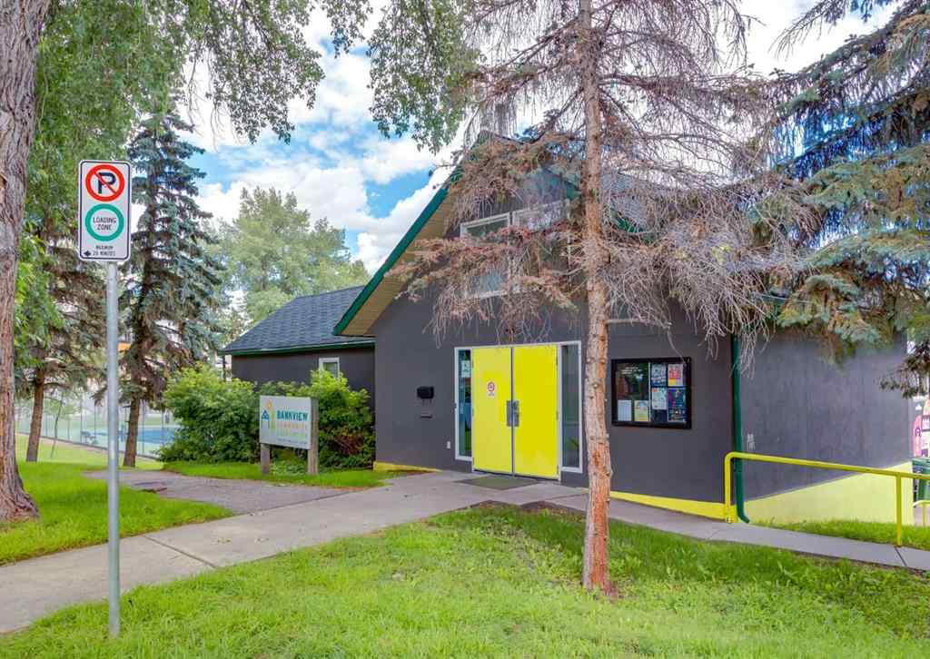 MLS® A2244970 - Unit #102 2417 17 Street SW in Bankview Calgary, Residential