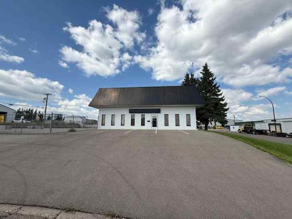 MLS® A2244972 - 2230 9 Avenue SW in South West Industrial Medicine Hat, Commercial