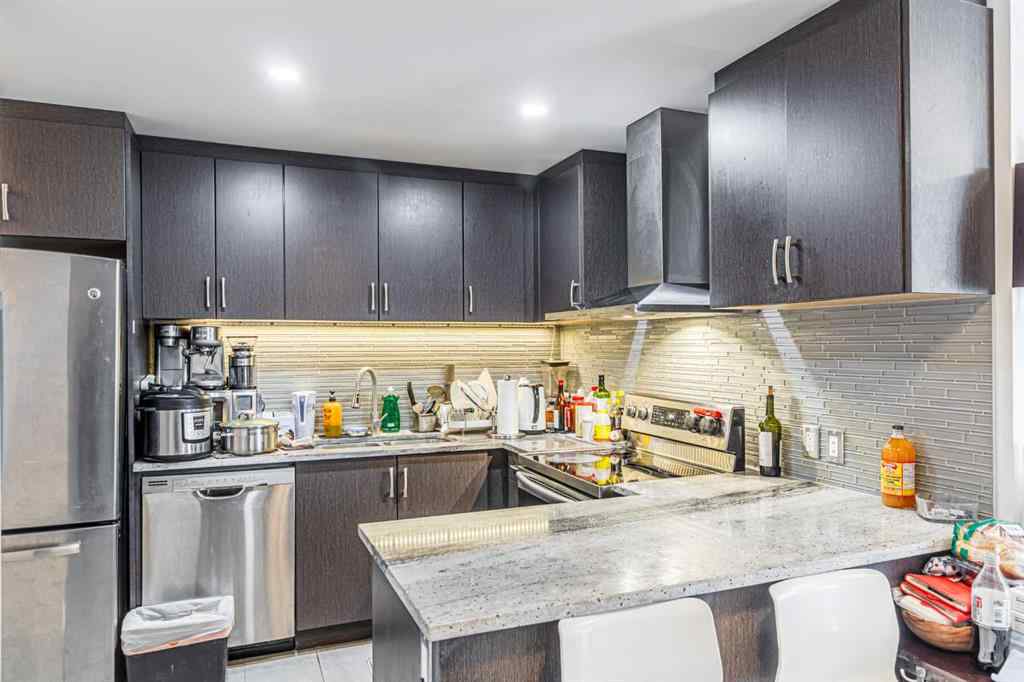 MLS® A2244973 - Unit #707 303 13 Avenue SW in Beltline Calgary, Residential