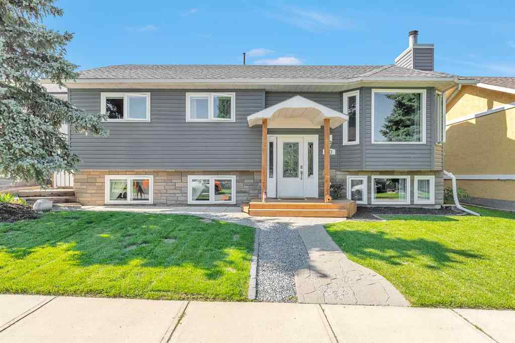 MLS® A2244976 - 20 Westland Gate  in Westridge Okotoks, Residential