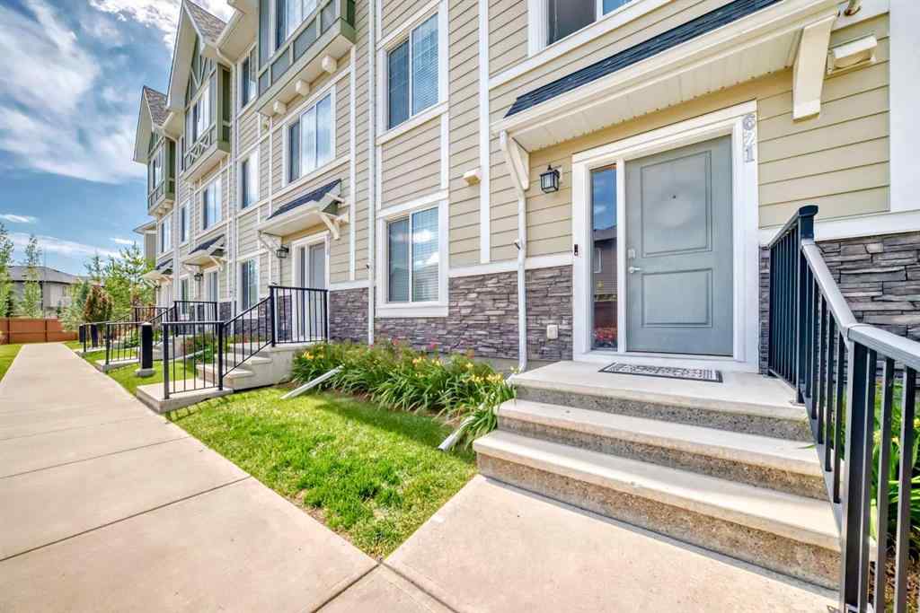 MLS® A2244983 - 621 Nolanlake Villas NW in Nolan Hill Calgary, Residential