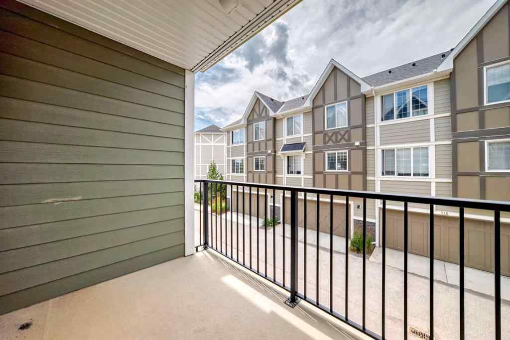MLS® A2244983 - 621 Nolanlake Villas NW in Nolan Hill Calgary, Residential