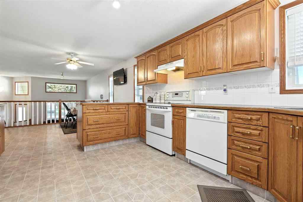 MLS® A2244993 - 40 Ammeter Close  in Aspen Ridge Red Deer, Residential