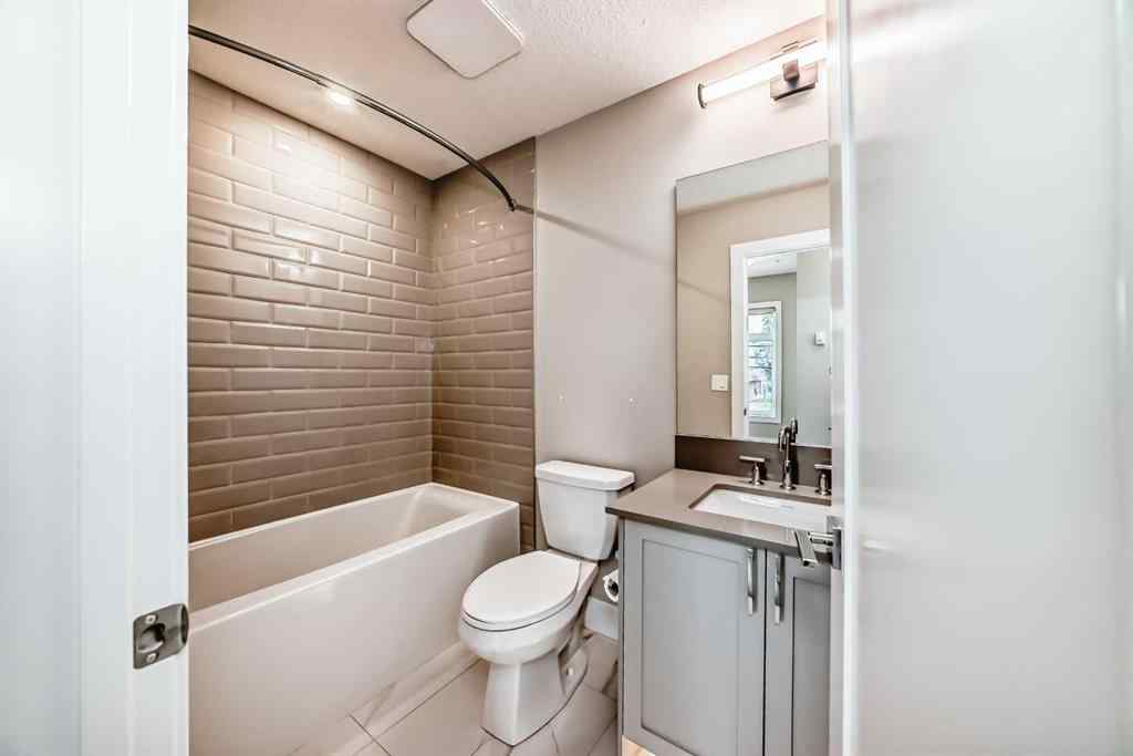 MLS® A2244995 - Unit #115 1702 17 Avenue SW in Scarboro Calgary, Residential