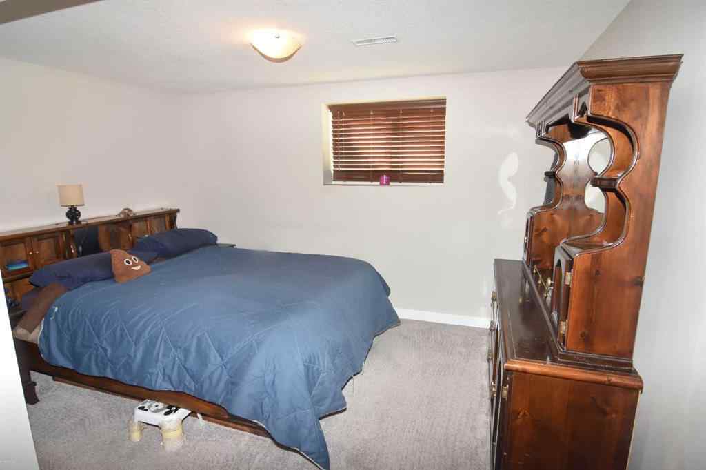 MLS® A2245003 - 904 Abbotsford Drive NE in Abbeydale Calgary, Residential