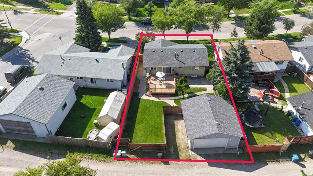 MLS® A2245003 - 904 Abbotsford Drive NE in Abbeydale Calgary, Residential