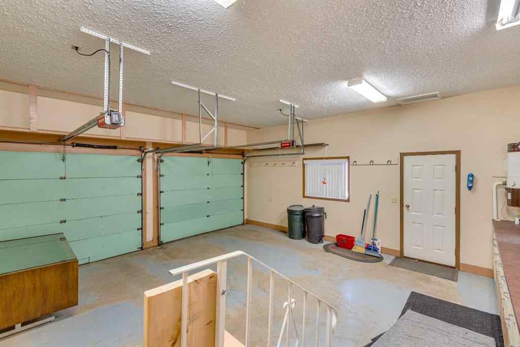 MLS® A2245006 - 729 1 Street NE in NONE Three Hills, Residential