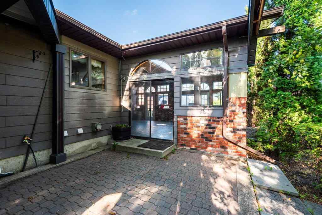 MLS® A2245006 - 729 1 Street NE in NONE Three Hills, Residential