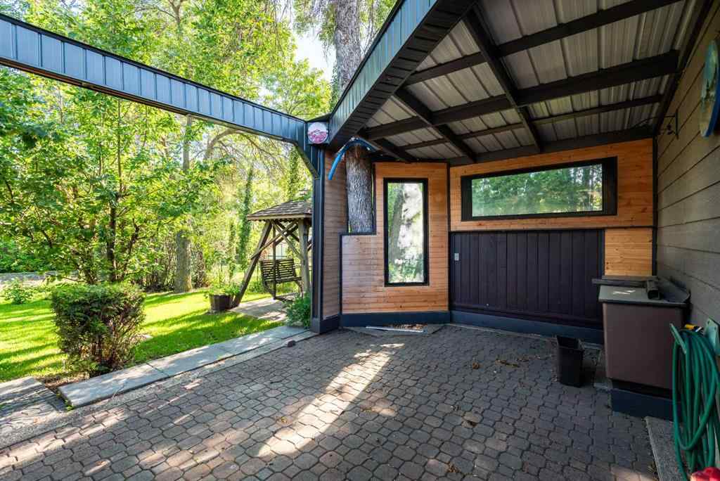 MLS® A2245006 - 729 1 Street NE in NONE Three Hills, Residential