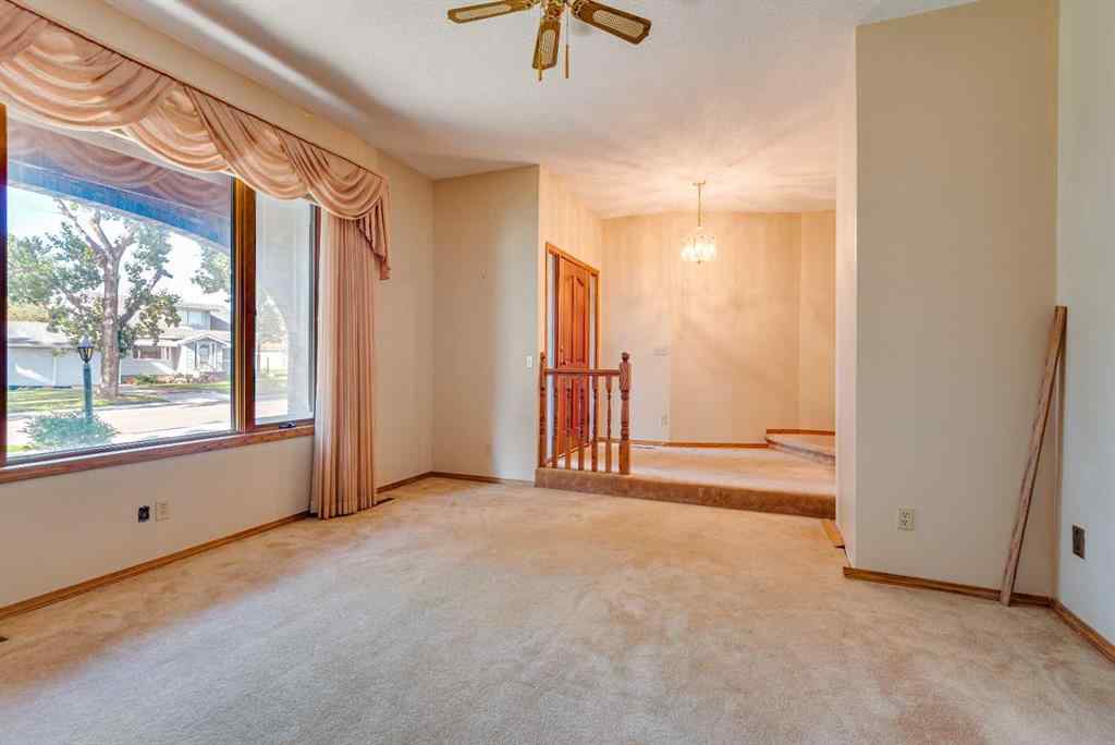 MLS® A2245006 - 729 1 Street NE in NONE Three Hills, Residential