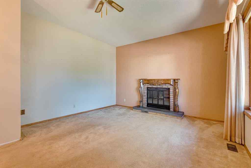 MLS® A2245006 - 729 1 Street NE in NONE Three Hills, Residential