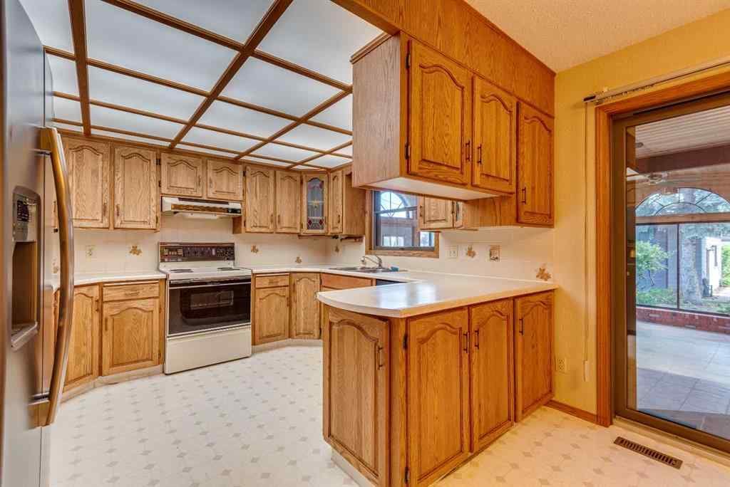 MLS® A2245006 - 729 1 Street NE in NONE Three Hills, Residential